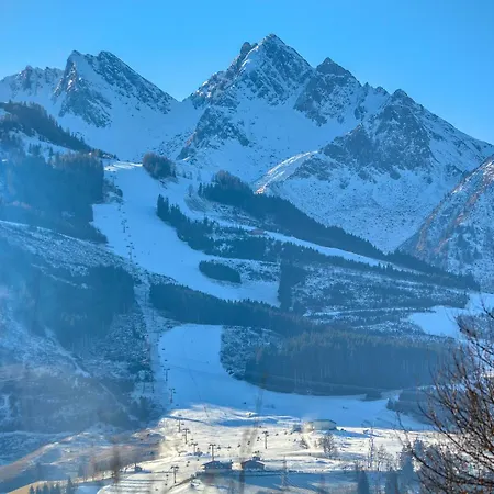 Golf & Glacier View - By Alpen