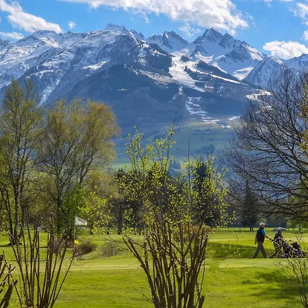 Golf & Glacier View - By Alpen ツェル アム ゼー