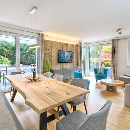 Golf & Glacier View - By Alpen צל-אם-זי