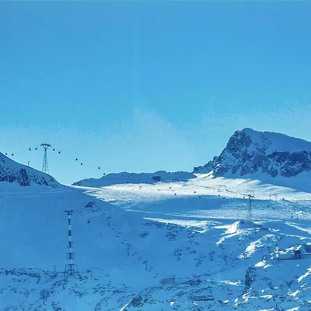 Daire Golf & Glacier View - By Alpen *