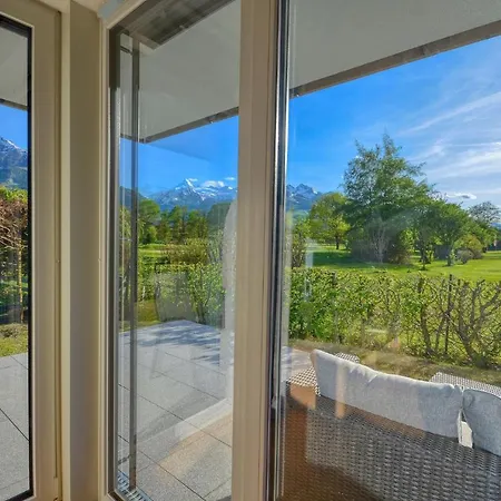 Golf & Glacier View - By Alpen *